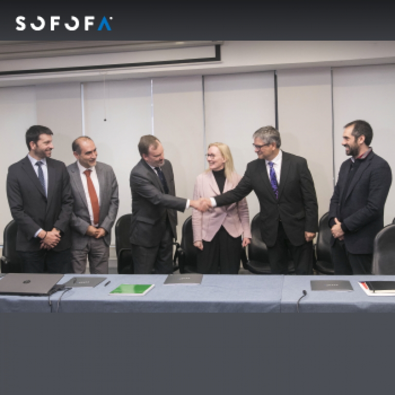 Gobierno de Chile y SOFOFA acuerdan alianza para lograr carbono neutralidad en el país