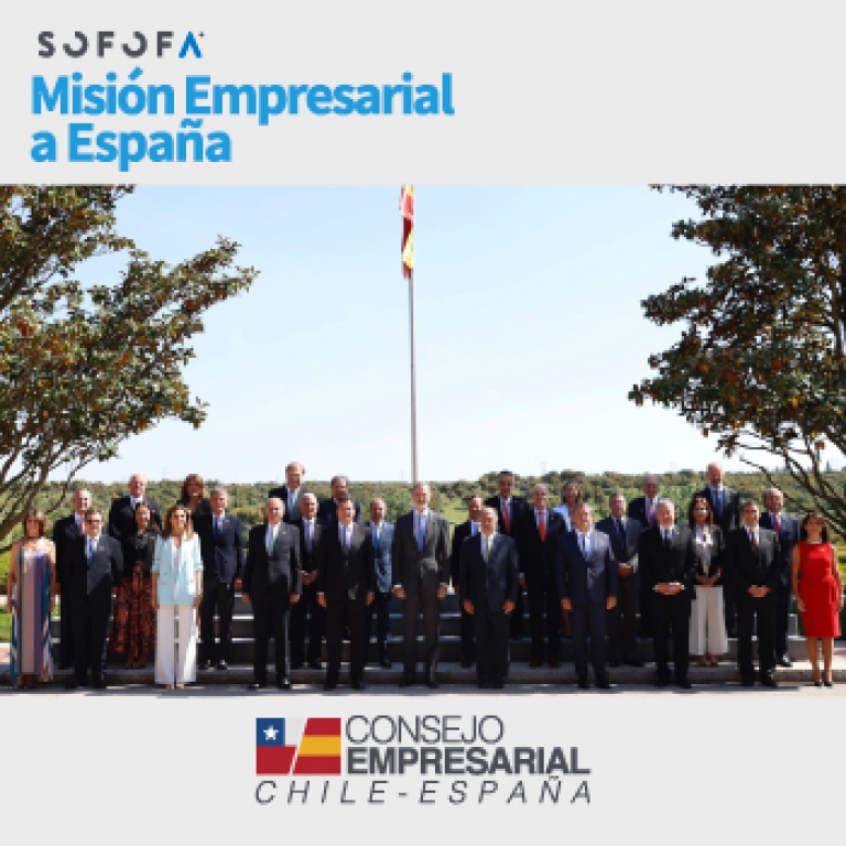 S.M. el Rey de España se reúne con delegación de empresarios chilenos en el Palacio de La Zarzuela en Madrid