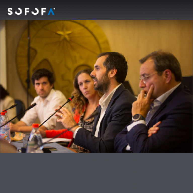 Ministro de Economía presentó proyecto de reforma de permisos sectoriales en Consejo General de SOFOFA